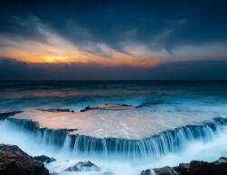 of是什么意思翻译成中文（英语关于 of  的翻译）